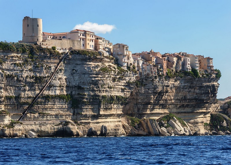 pyramide Corse pyramide